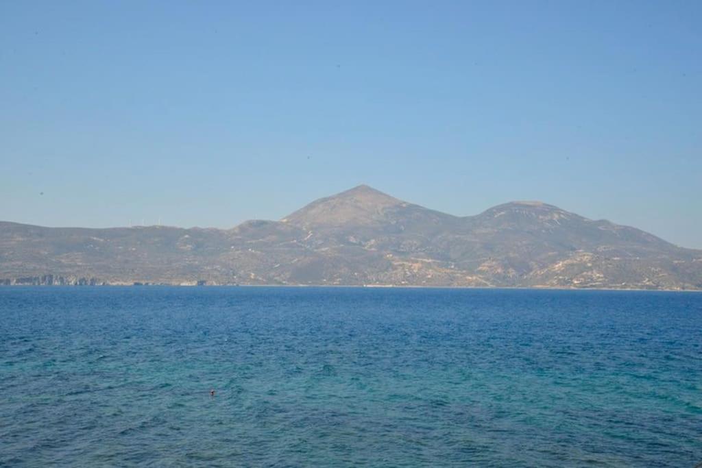 Lefteris